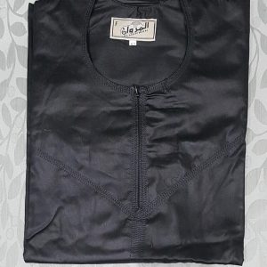 Black with no collar