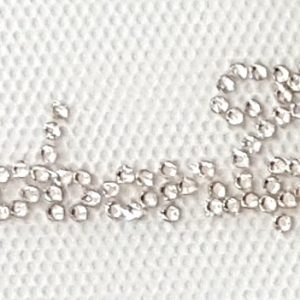 Bedoon Essm very small cursive logo -silver
