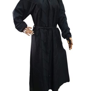 BLACK CLOAK WITH STITCHED LINES.