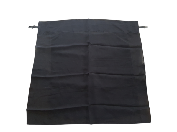 Flap Parda With Burckle Tie
