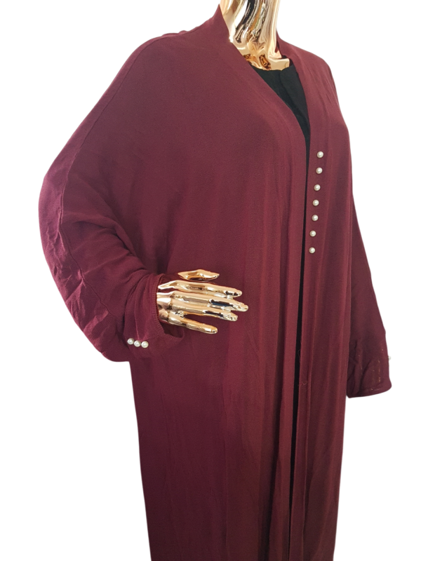Jersey Throw Maroon Plain With Pearls - Image 2