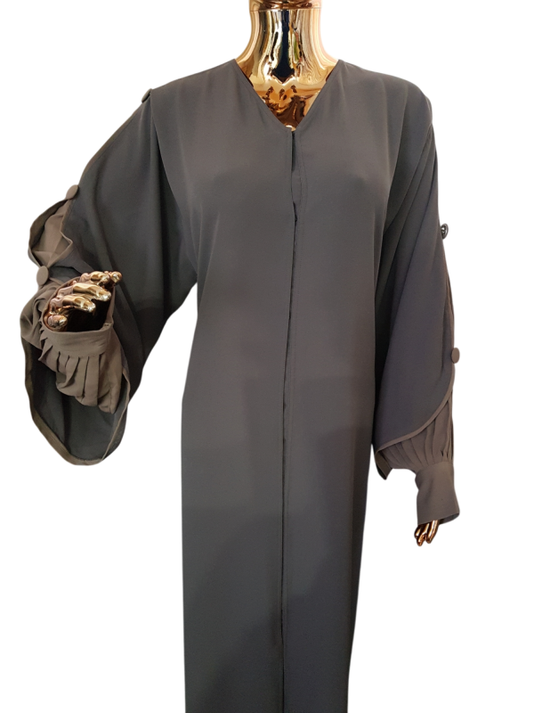 Grey With Brown Cloak - Image 4