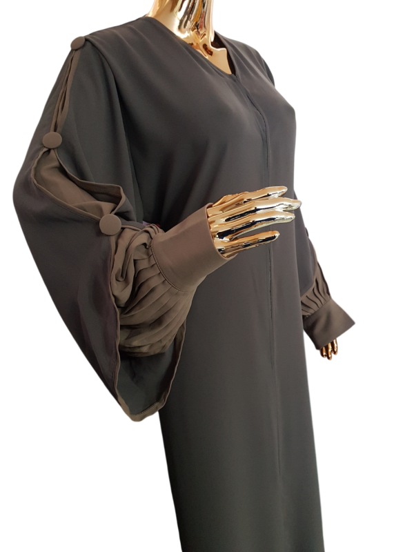 Grey With Brown Cloak - Image 3