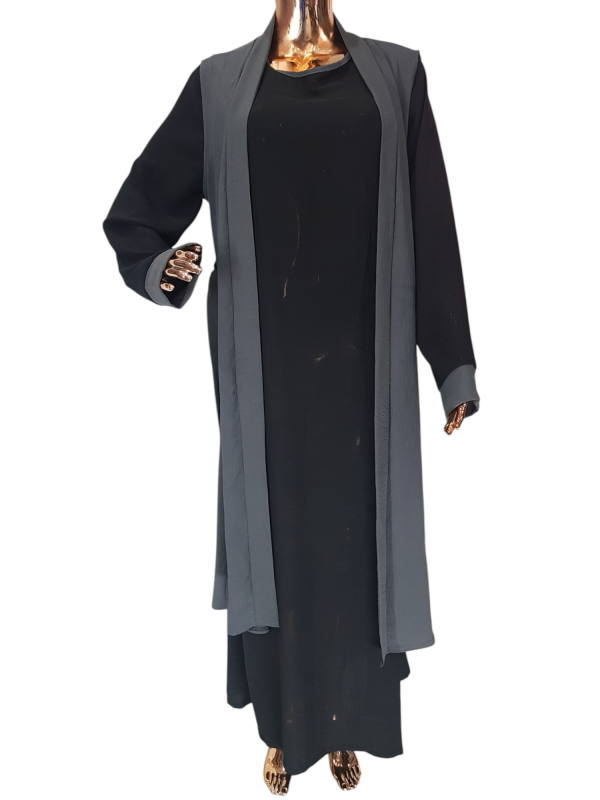 Black And Grey Cloak With Waistcoat - Image 3