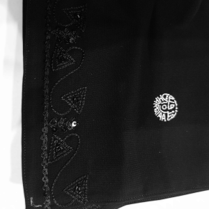 BLACK EMBROIDERY TRIANGLES